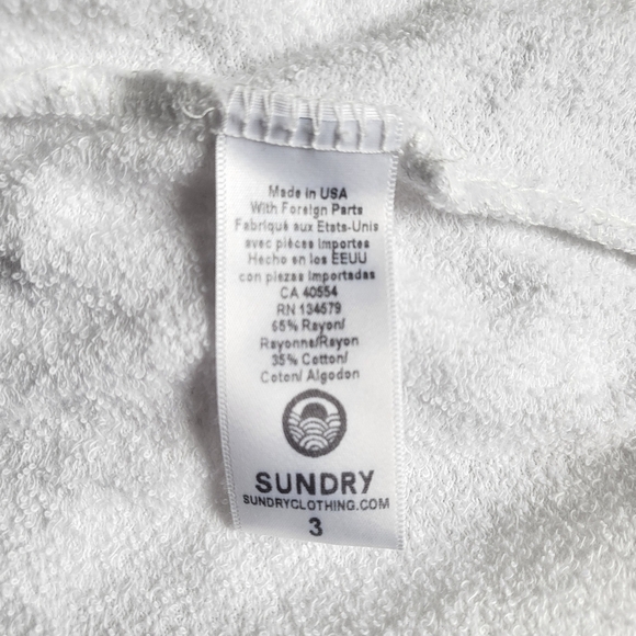 New Sundry Lovers Rainbow Graphic Front Crewneck Pullover Sweatshirt NWT 3/Large - Picture 9 of 10